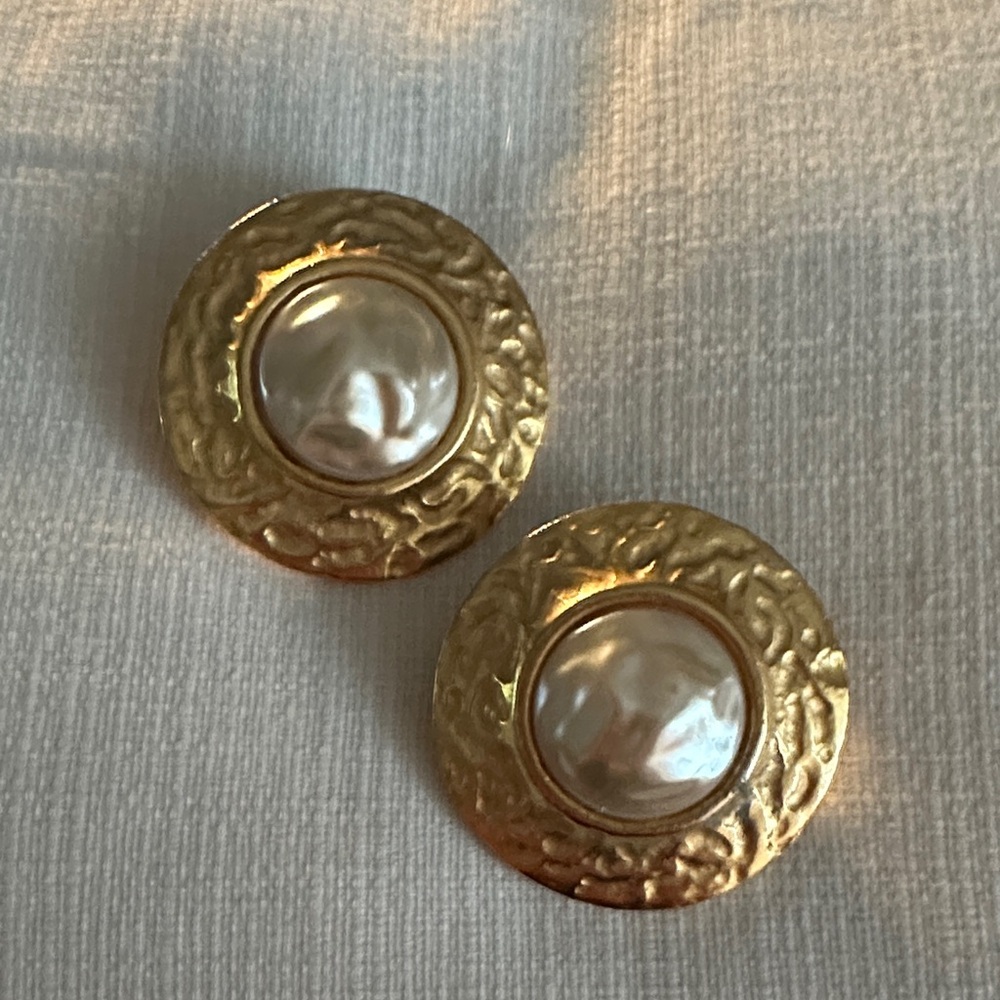 Gold-Tone Pearl Center Round Stud Earrings - Women Jewelry